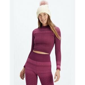 NWT Fabletics Burgundy Holly Seamless Top/ Fair Isle Legging Set Size Small $109